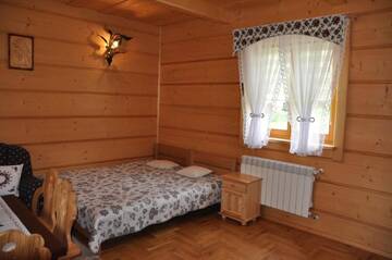 Фото номера Шале с двумя спальнями Шале Góralski Domek u Marysi г. Ochotnica Dolna 14